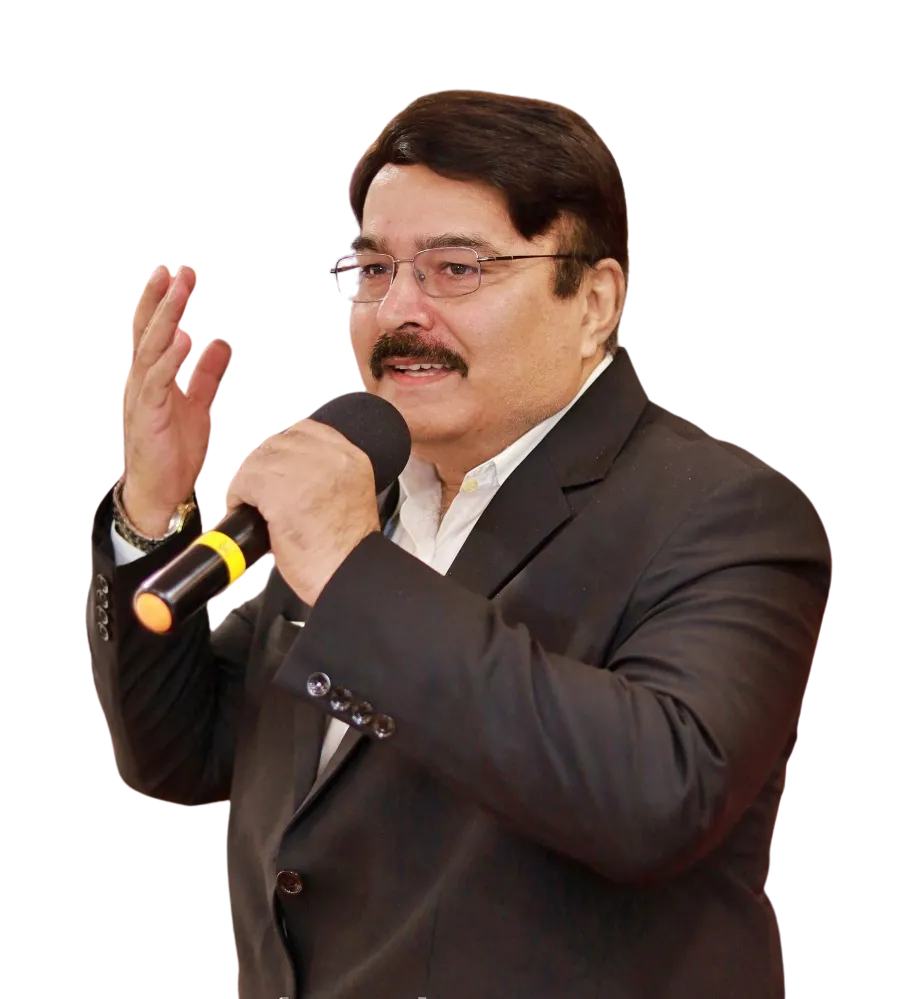 Rajesh Tripathi performing at MSM Karaoke Club